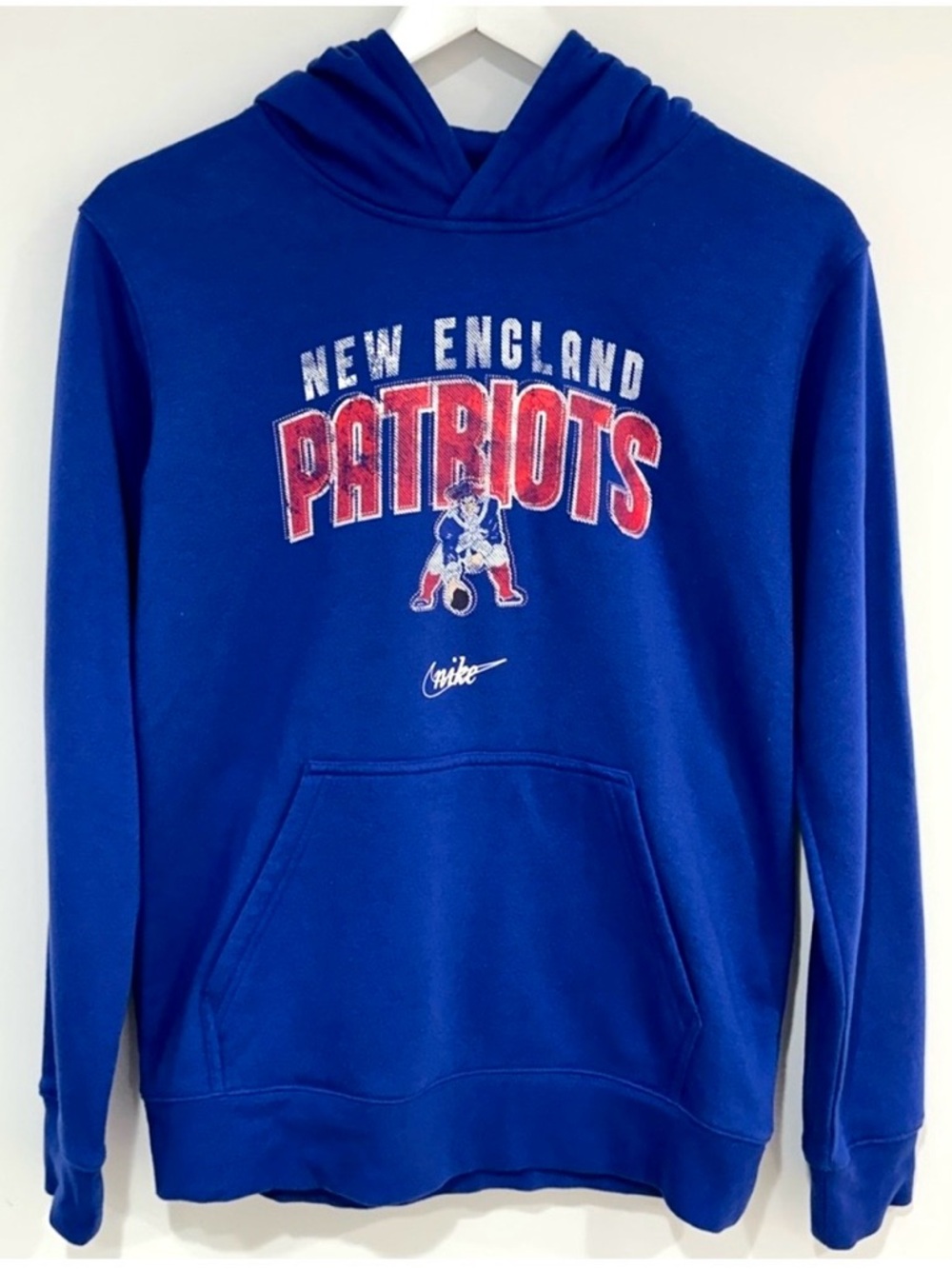 Nike New England Patriots Warm Cozy Blue Hoodie NFL Sweatshirt Boys Large 14/16